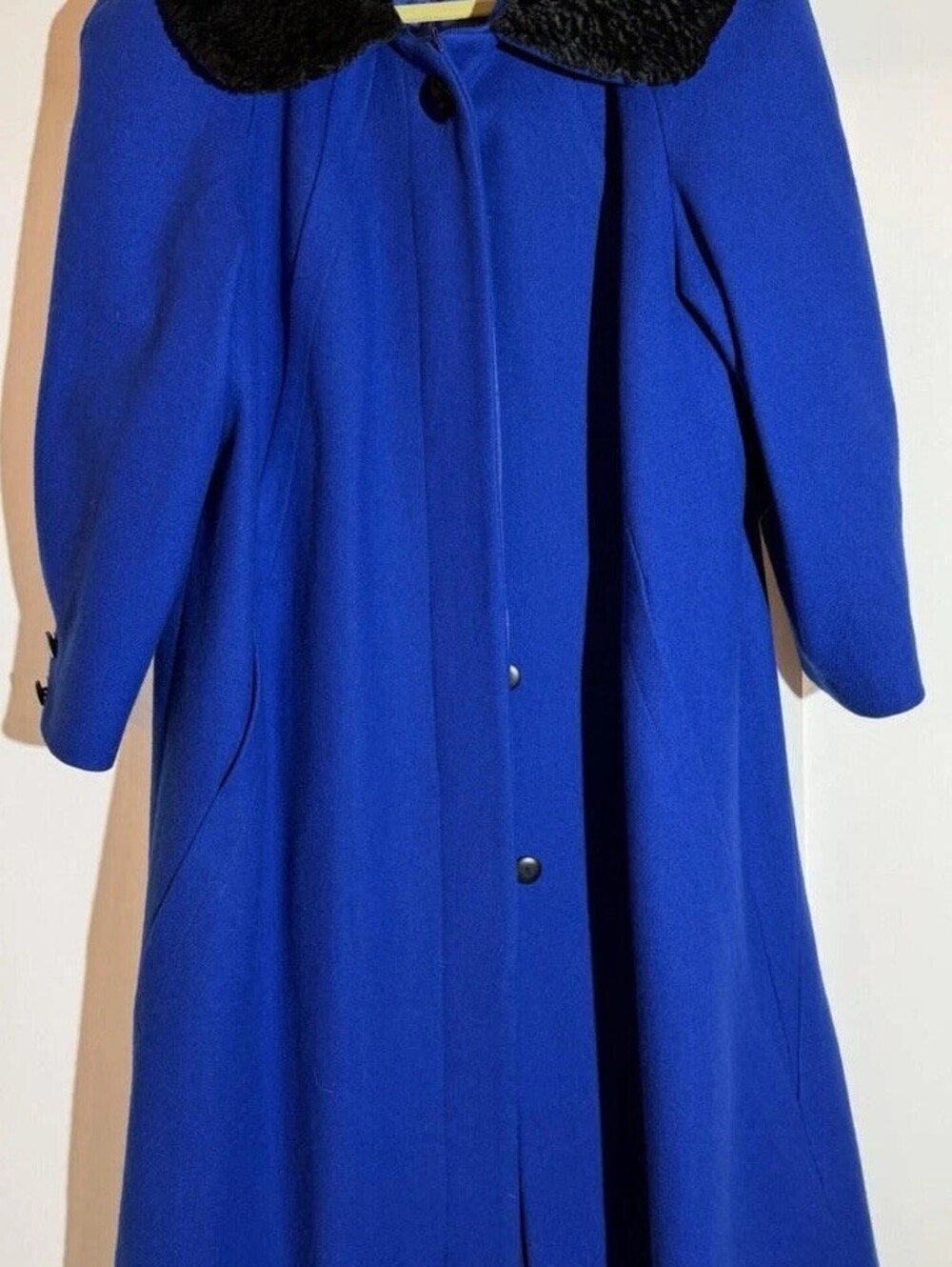 Vintage 80s Saxton Hall Royal Blue Wool Coat Black Faux Fur Collar Long USA L